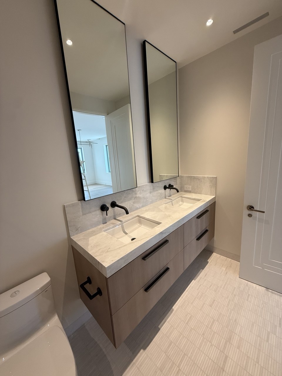 Waterfront Residence — 4