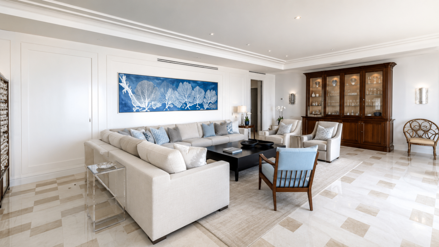 Modern Classic Residence — 3