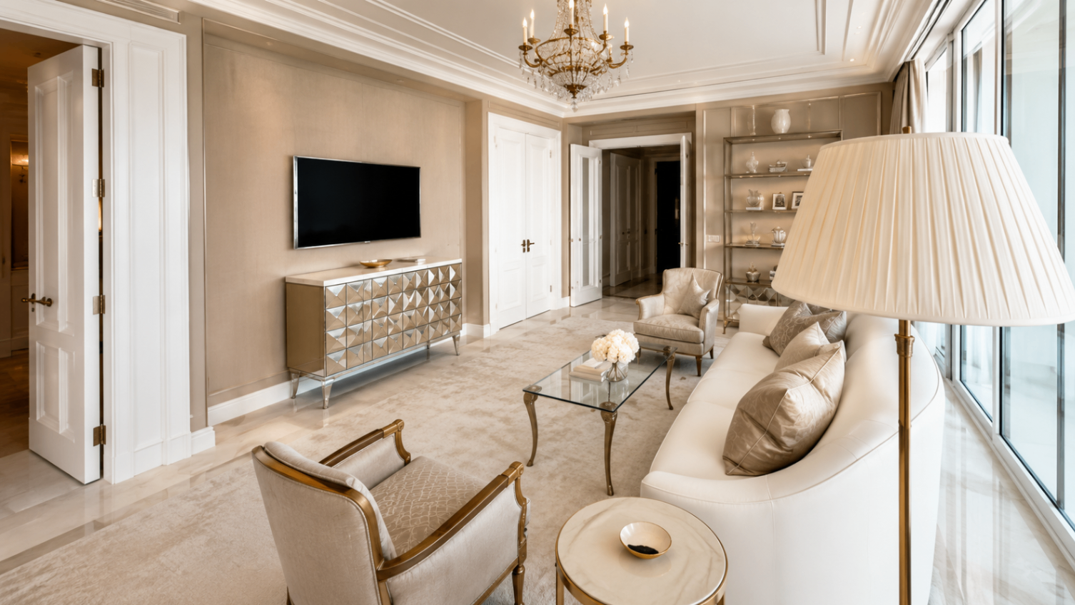 Modern Classic Residence — 4